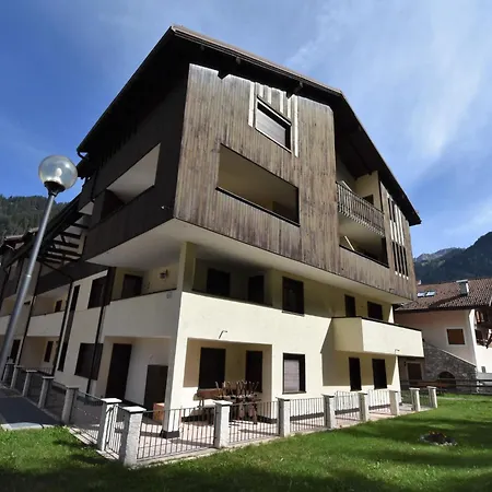 Des Alpes-18 By Interhome Apartment Campitello di Fassa